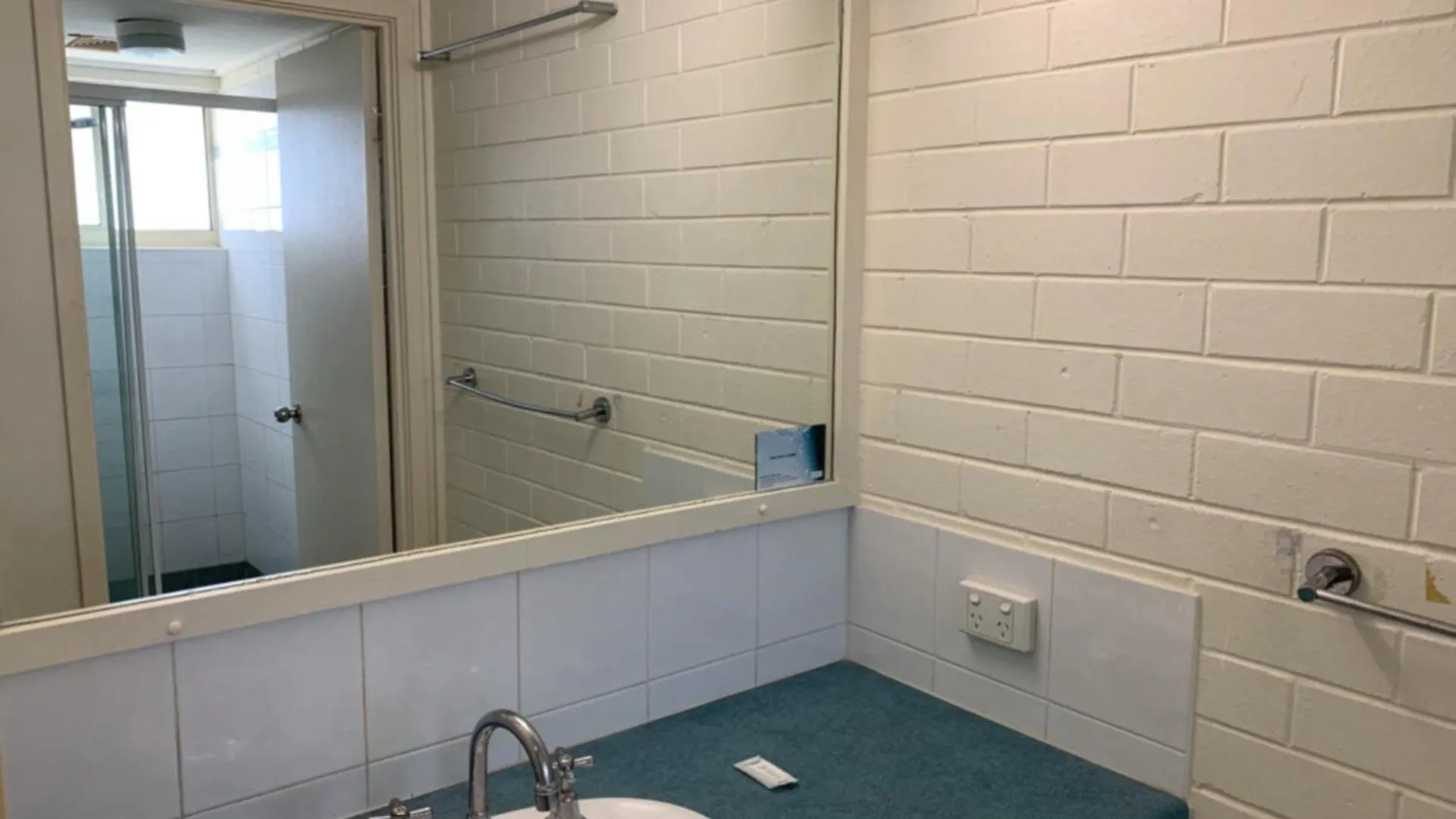 Alinga Unit 5 Apartment Caloundra